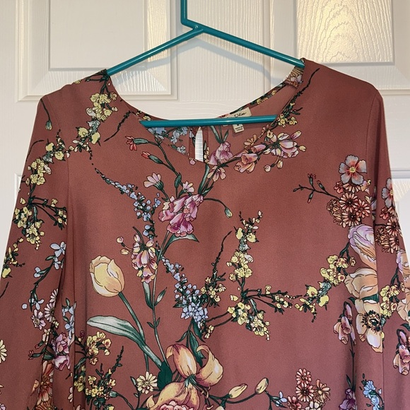 Women's Medium Sheer Floral Muted Pink Blouse Stitchfix Lily White - Picture 2 of 10